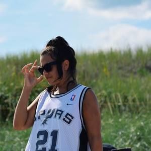 Meet your Posher, Joëlle